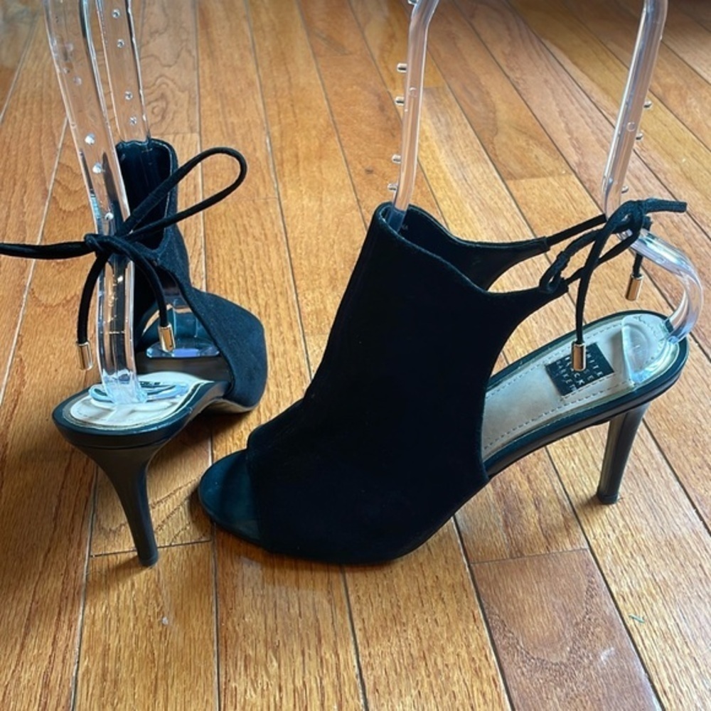 🗑️ WHBM black Isla suede open toe heels with tie back - Picture 2 of 6